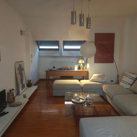 Grande Apartamento, Centro Di Asti Leilighet Eksteriør bilde